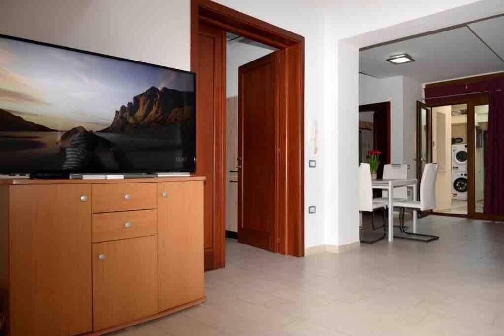 Stylish Loft Trivano Cagliari 2 Beds/2 Bath Exterior photo